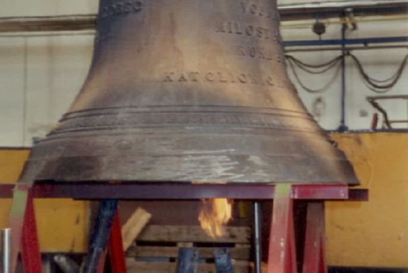  Blog / Oprava zvonu Wederin - foto